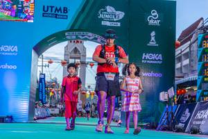 BIB: 5146, 132, 182
                            <button type="button" onclick="openModal(21794628)" class="btn btn-primary btn-sm float-right btn-popup" data-toggle="modal" data-target=".modal-high-quality">
                        <i class="fas fa-shopping-cart"></i> Add to Cart
                    </button>
                                            <button type="button" onclick="isThisMe(21794628, true)" class="btn btn-success btn-sm float-right btn-popup btn-isme hidden" data-toggle="tooltip" data-placement="bottom" title="นี่คือรูปของคุณใช่ไหม คลิกที่นี่เพื่อเอาเข้าอัลบั้ม">
                        <i class="fas fa-plus"></i> Add to album
                    </button>
                    <button type="button" onclick="isThisMe(21794628, false)" class="btn btn-warning btn-sm float-right btn-popup btn-isnotme hidden">
                        <i class="fas fa-ban"></i> Remove from album
                    </button>